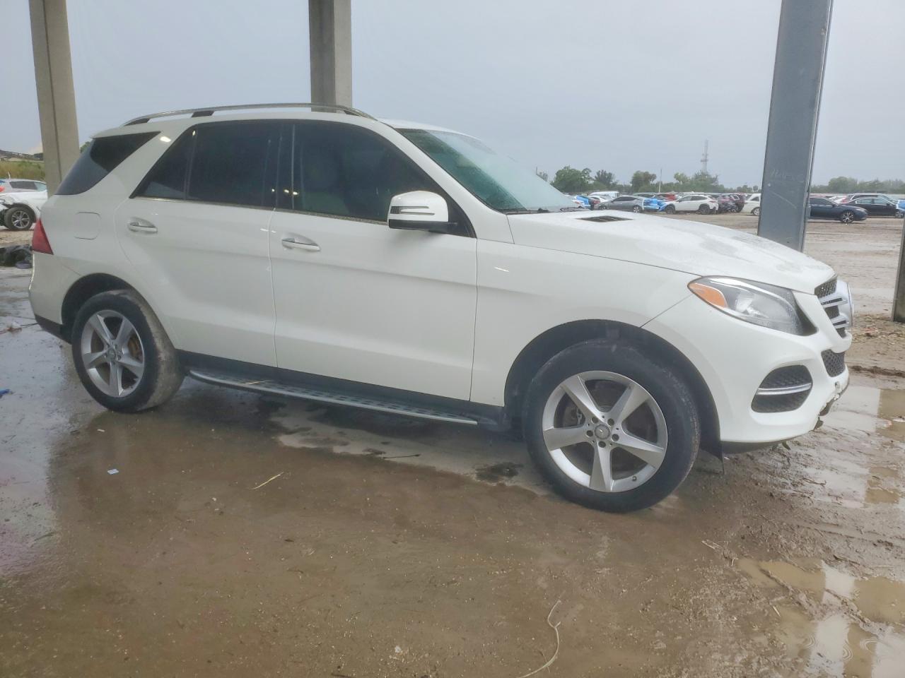 2016 Mercedes-Benz Gle 350 4Matic - Image 4