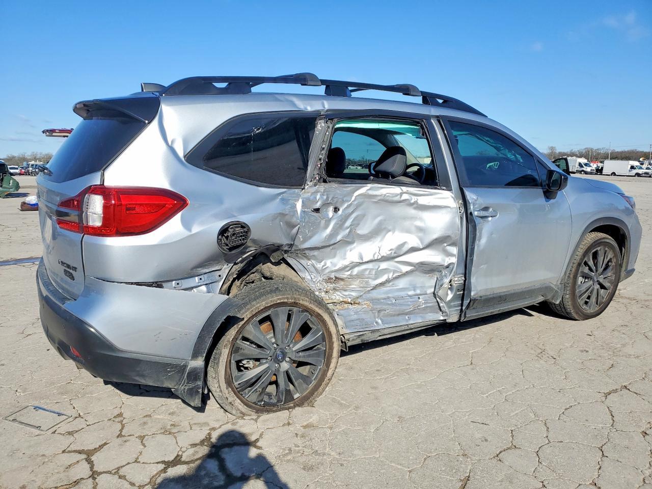 2022 Subaru Ascent Onyx Edition - Фото 3