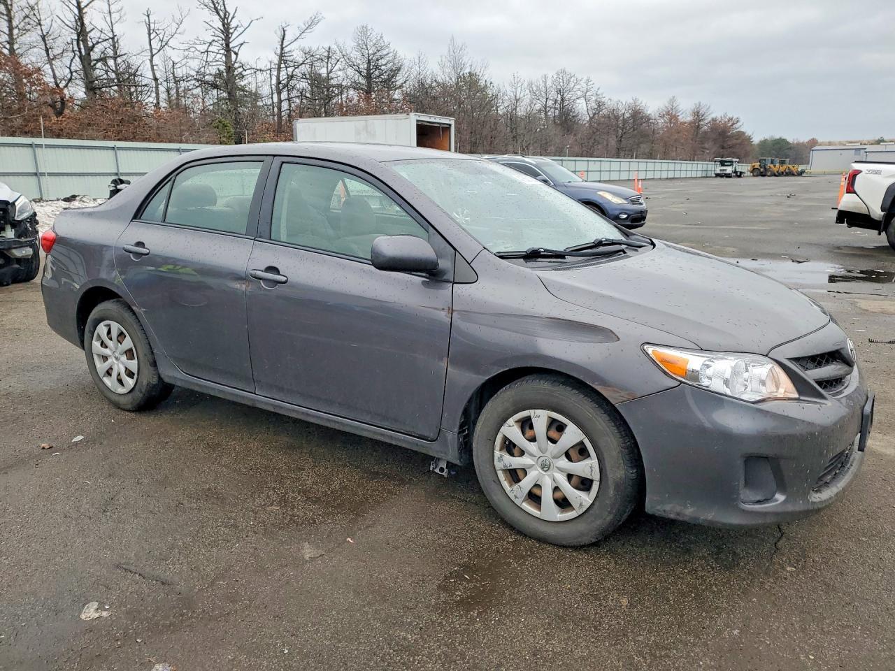 2011 Toyota Corolla Le - Фото 4