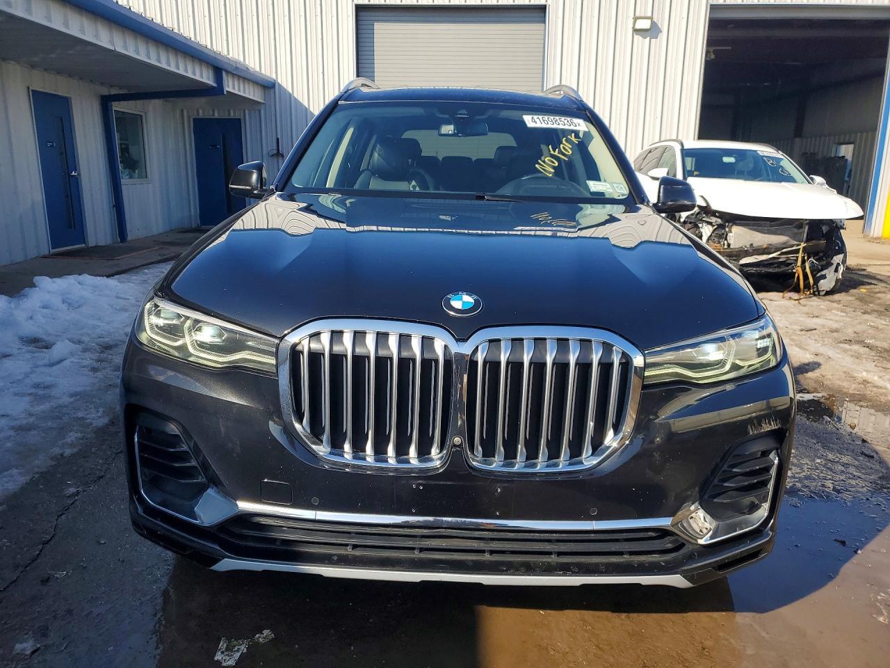 2021 BMW X7 xDrive40I - Image 5
