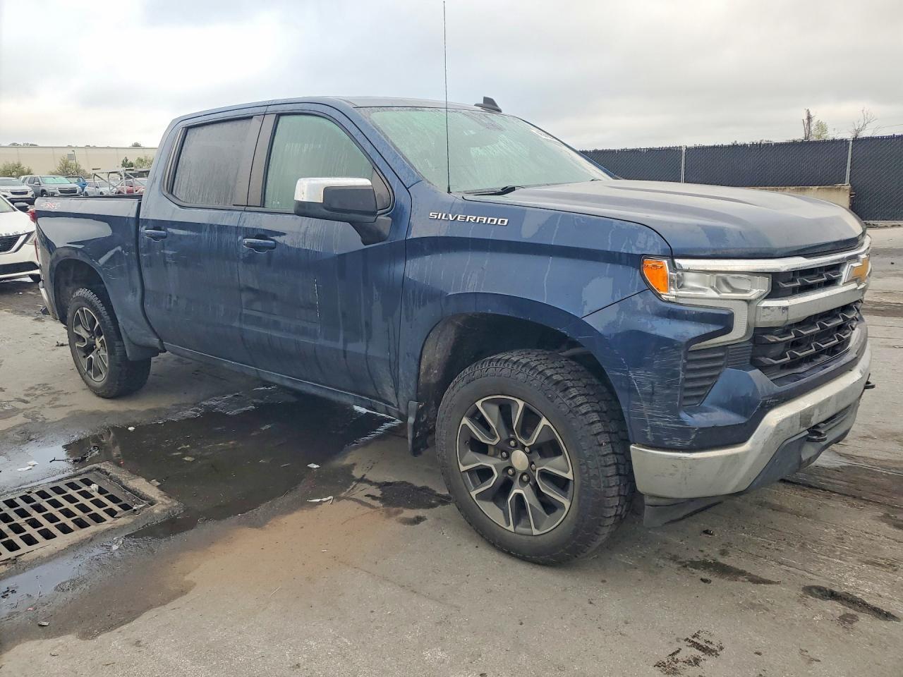 2022 Chevrolet Silverado K1500 Lt-L - Image 4
