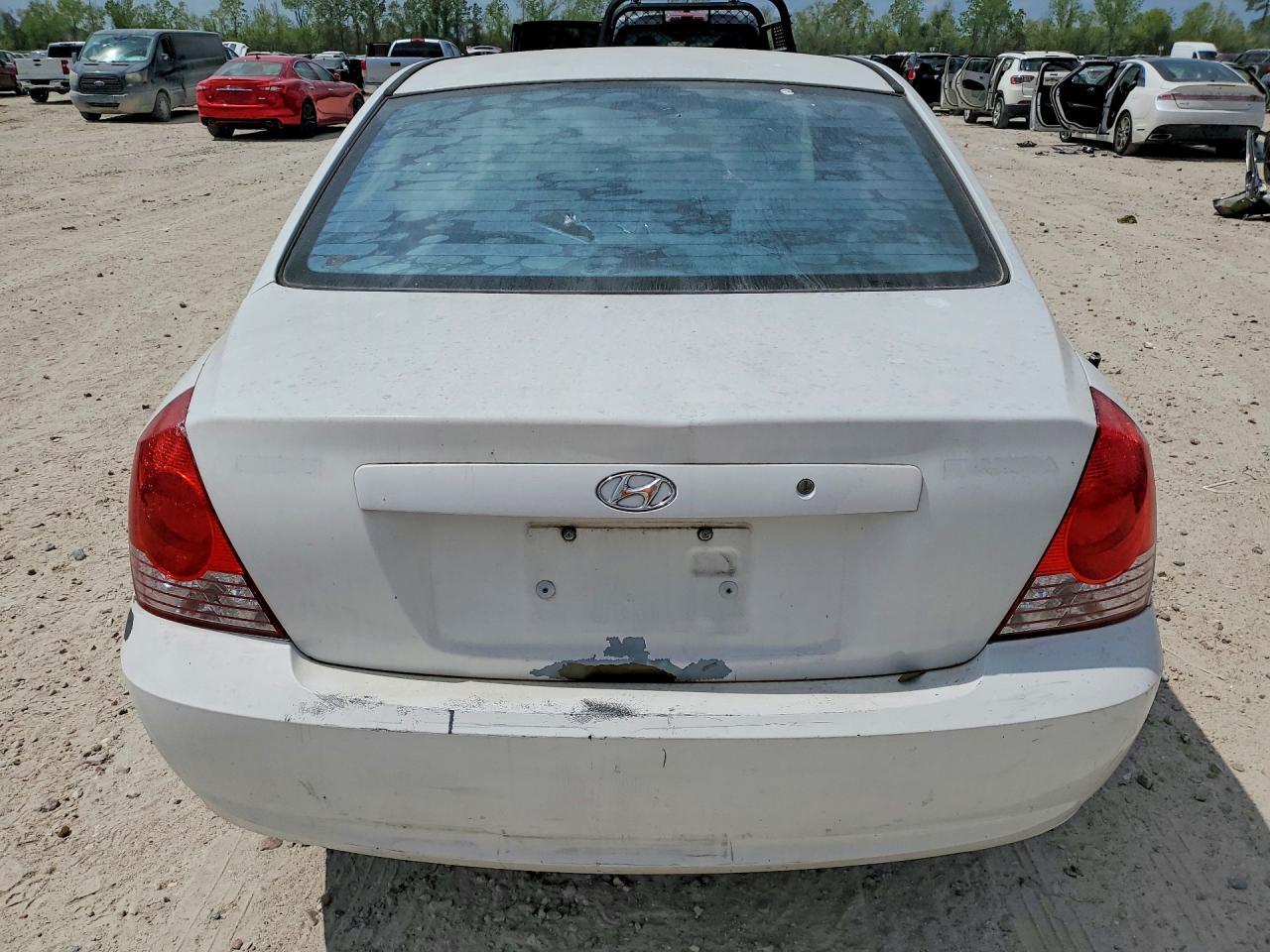 2005 Hyundai Elantra - Фото 6