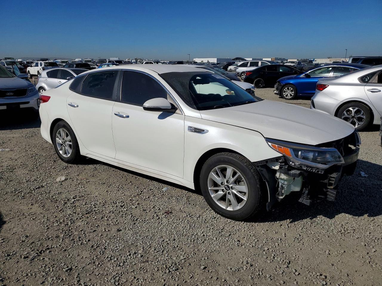 2016 Kia Optima Lx - Фото 4