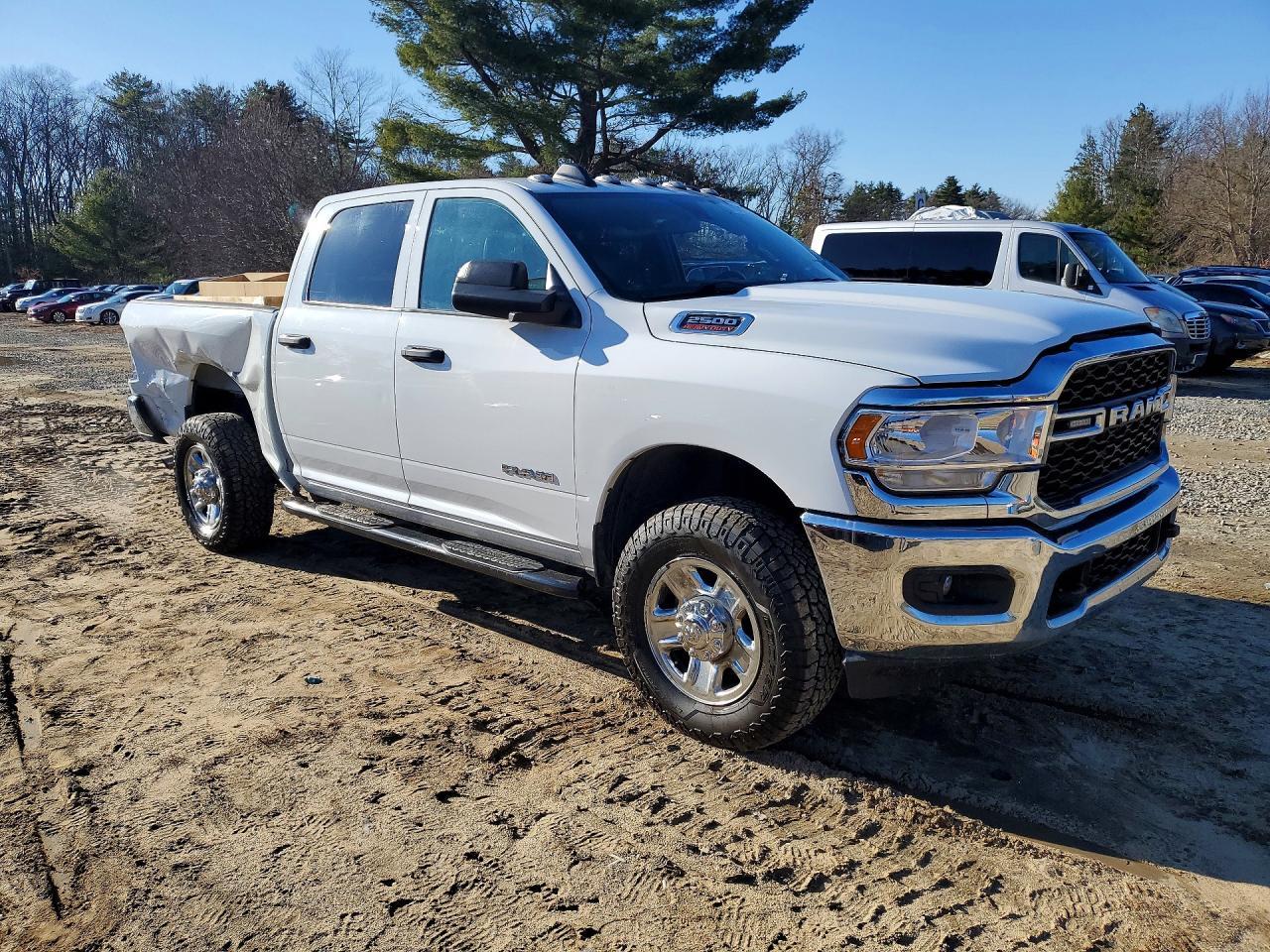 2022 Ram 2500 Tradesman - Фото 4