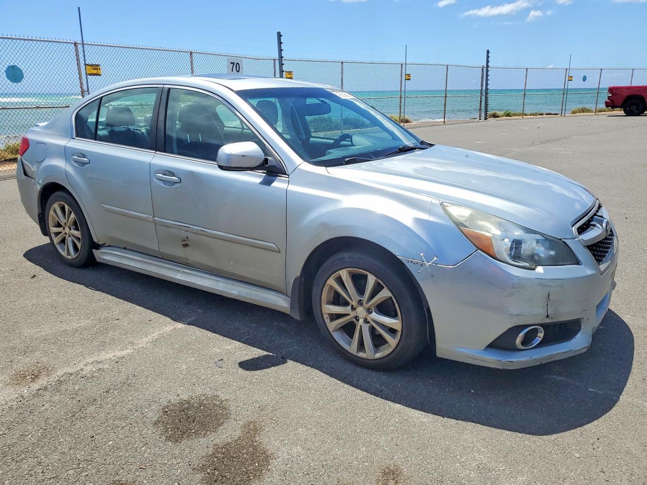 2013 Subaru Legacy 2.5I Limited - Фото 4