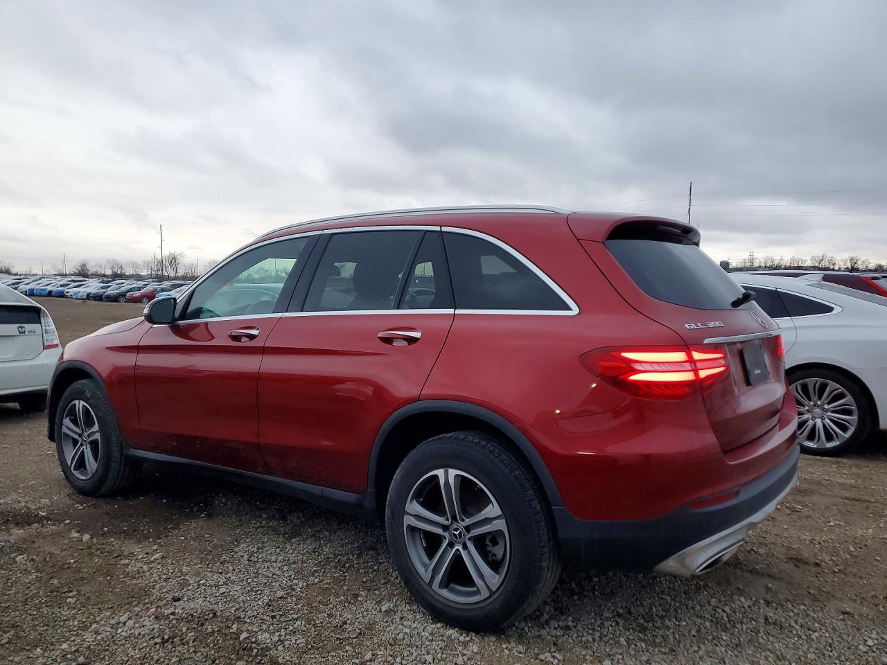 2019 Mercedes-Benz Glc 300 - Фото 2