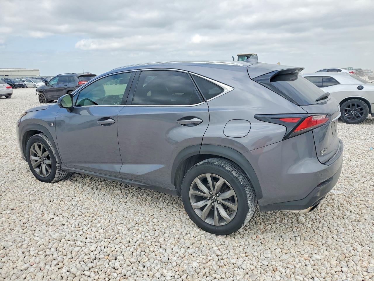 2016 Lexus Nx 200T F Sport - Фото 2