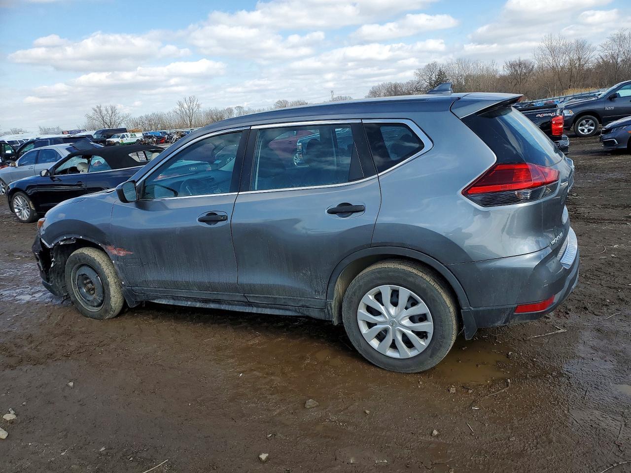 2017 Nissan Rogue S - Image 2