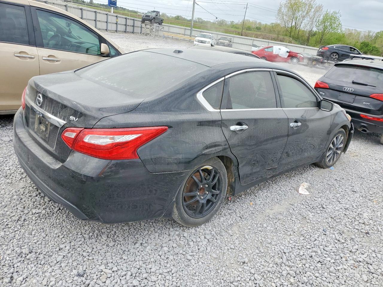 2017 Nissan Altima 2.5 Sv - Фото 3