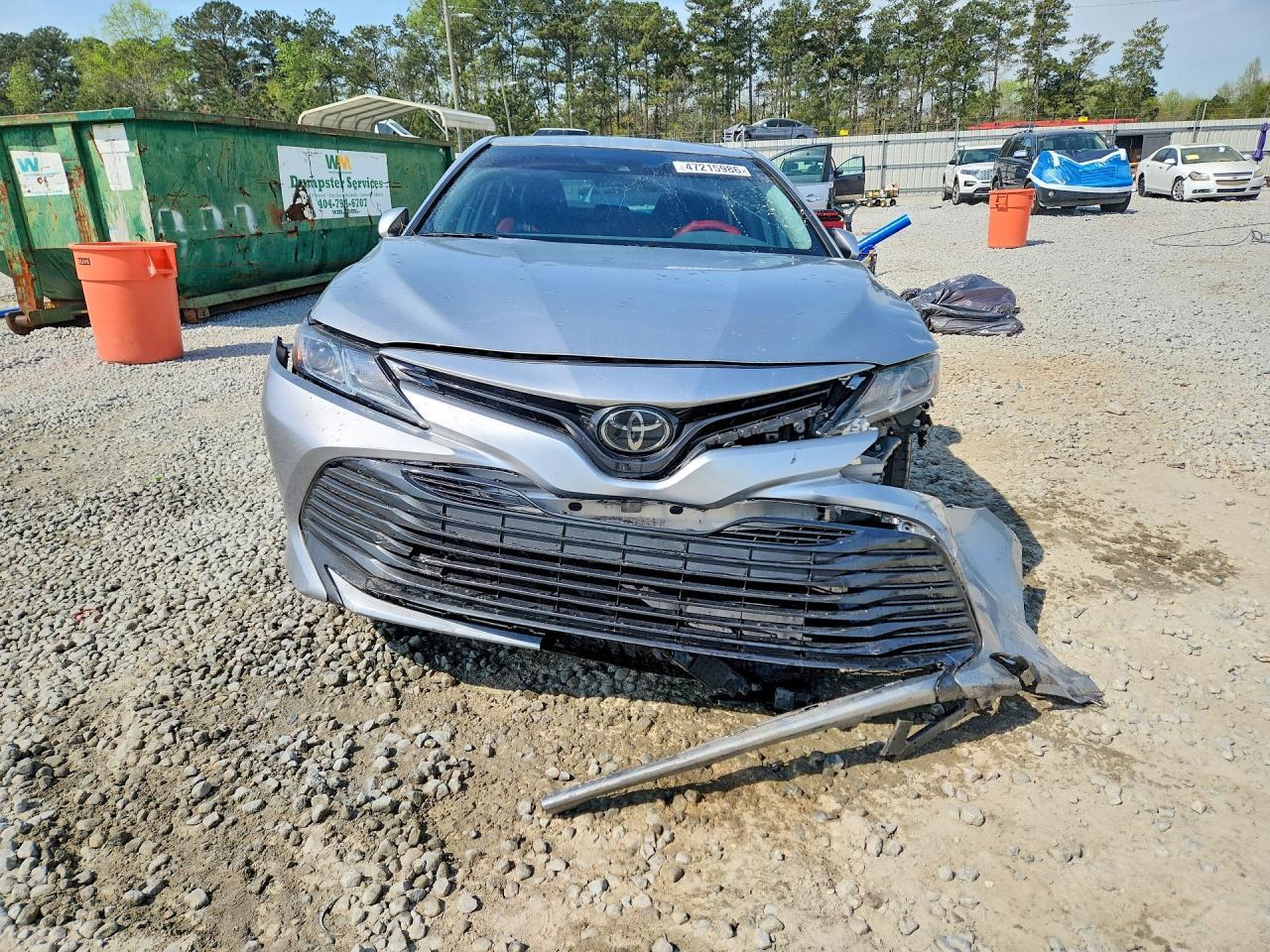 2020 Toyota Camry Le - Фото 5