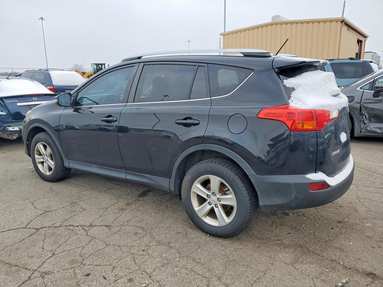 2013 Toyota Rav4 Xle - Фото 2
