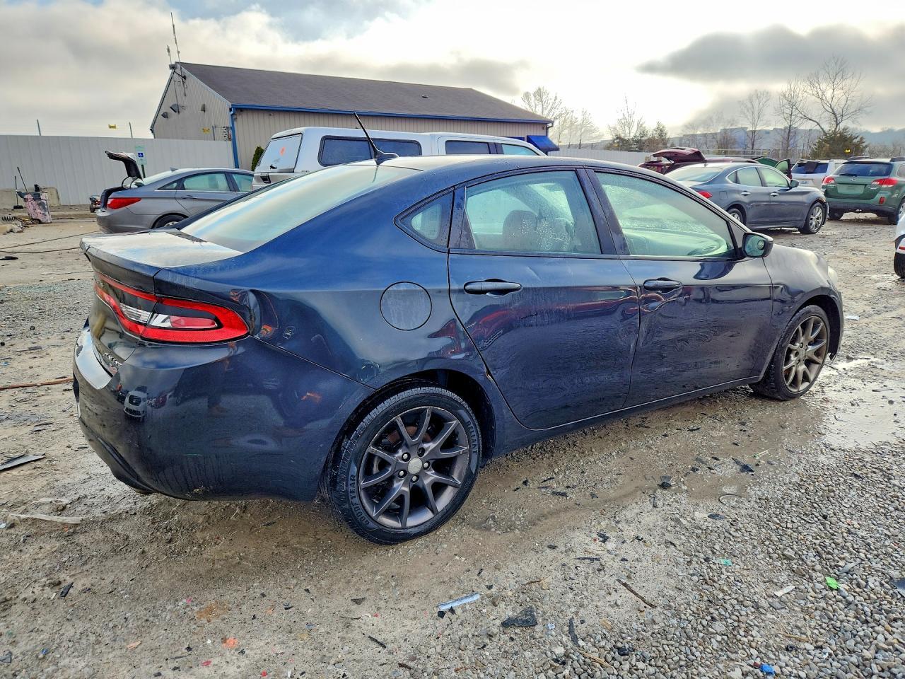2014 Dodge Dart Sxt - Image 3