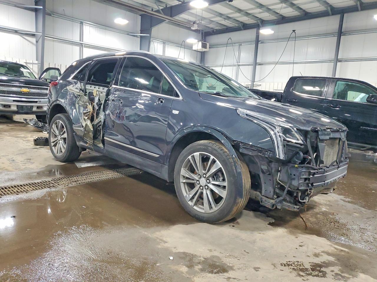 2021 Cadillac Xt5 Premium Luxury - Image 4