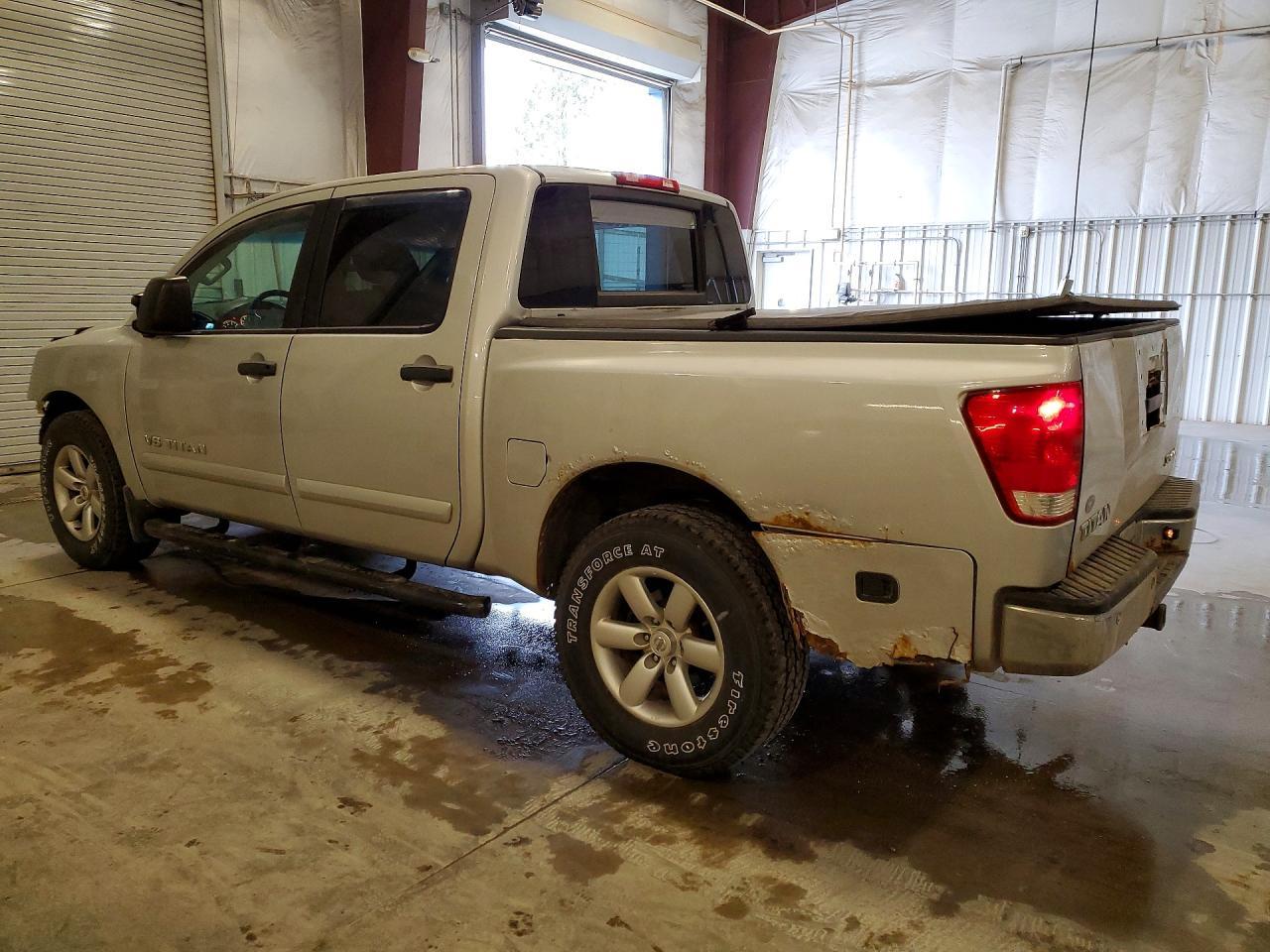2012 Nissan Titan Sv - Image 2