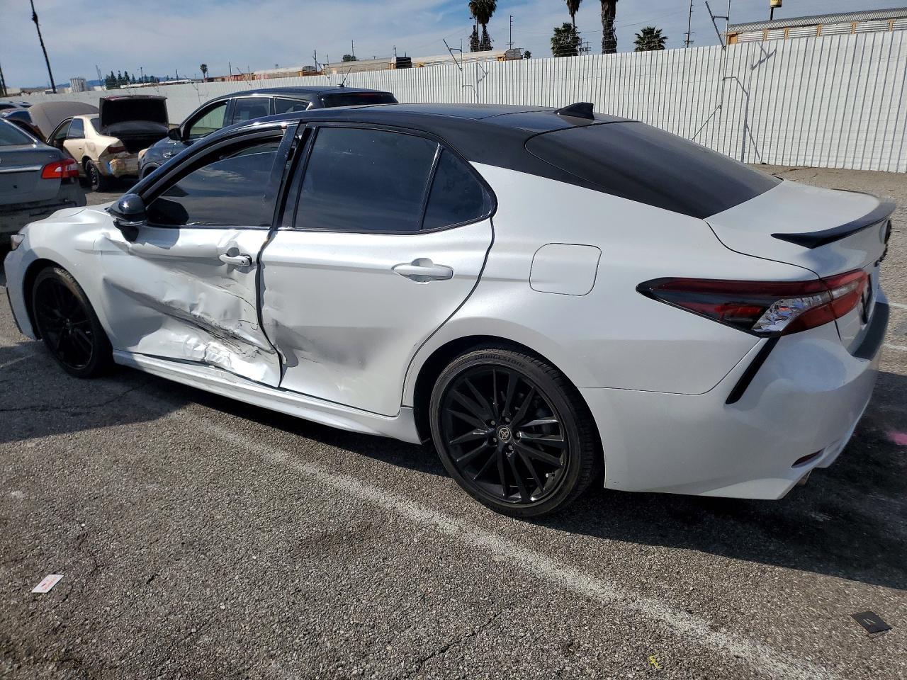 2024 Toyota Camry Xse V6 - Image 2