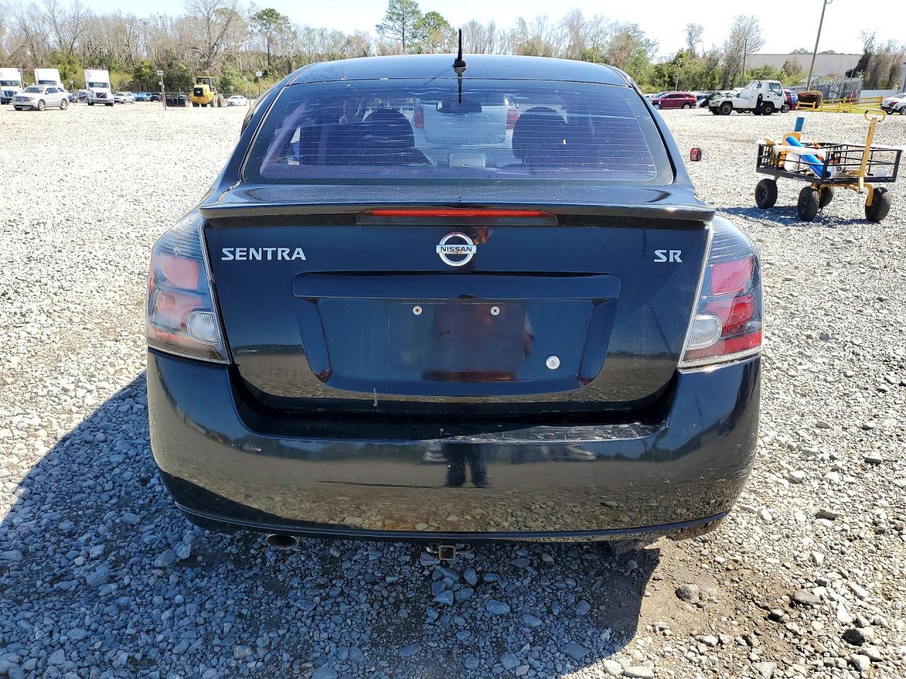 2012 Nissan Sentra 2.0 - Image 6