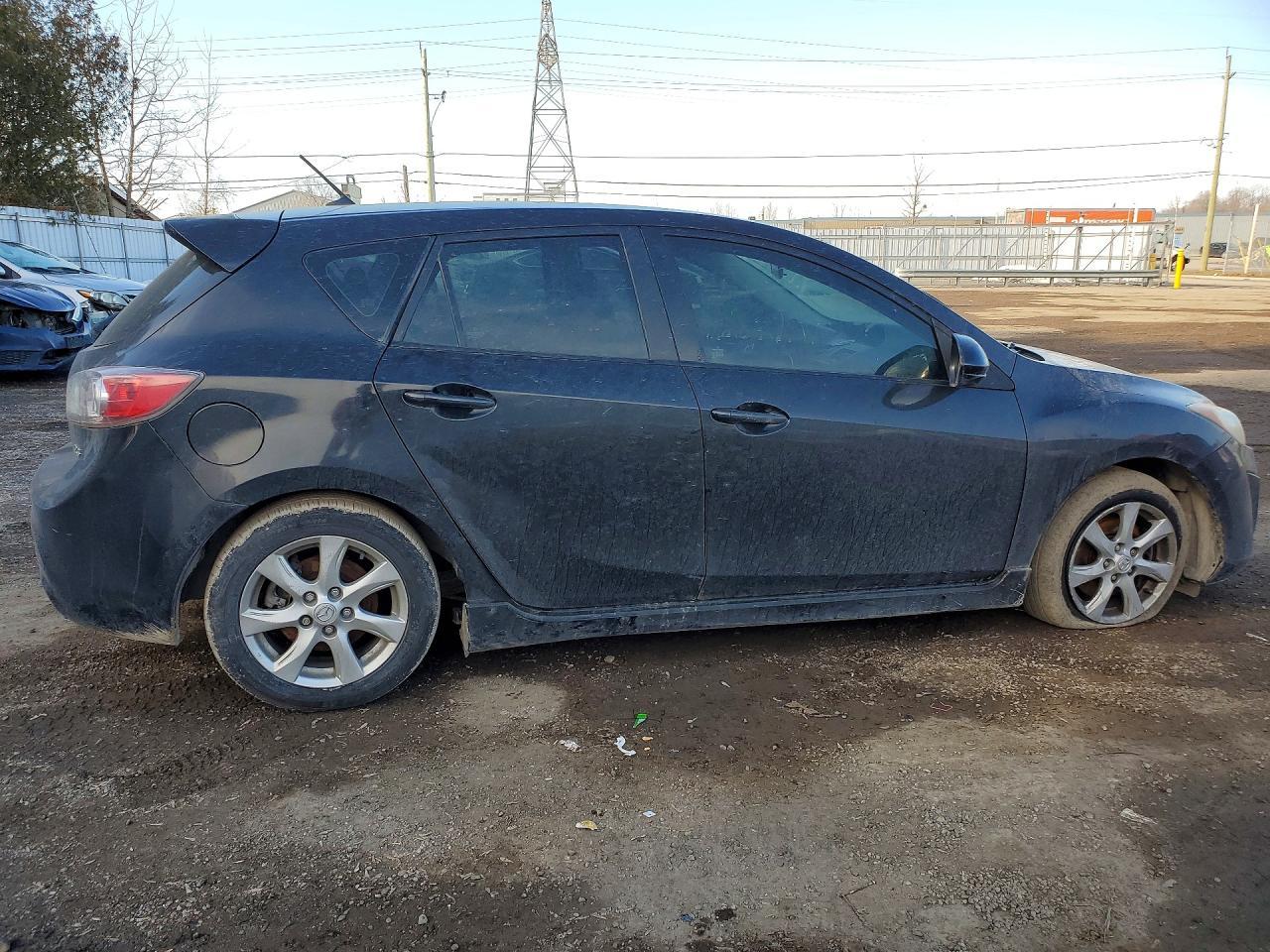 2011 Mazda 3 S - Фото 3