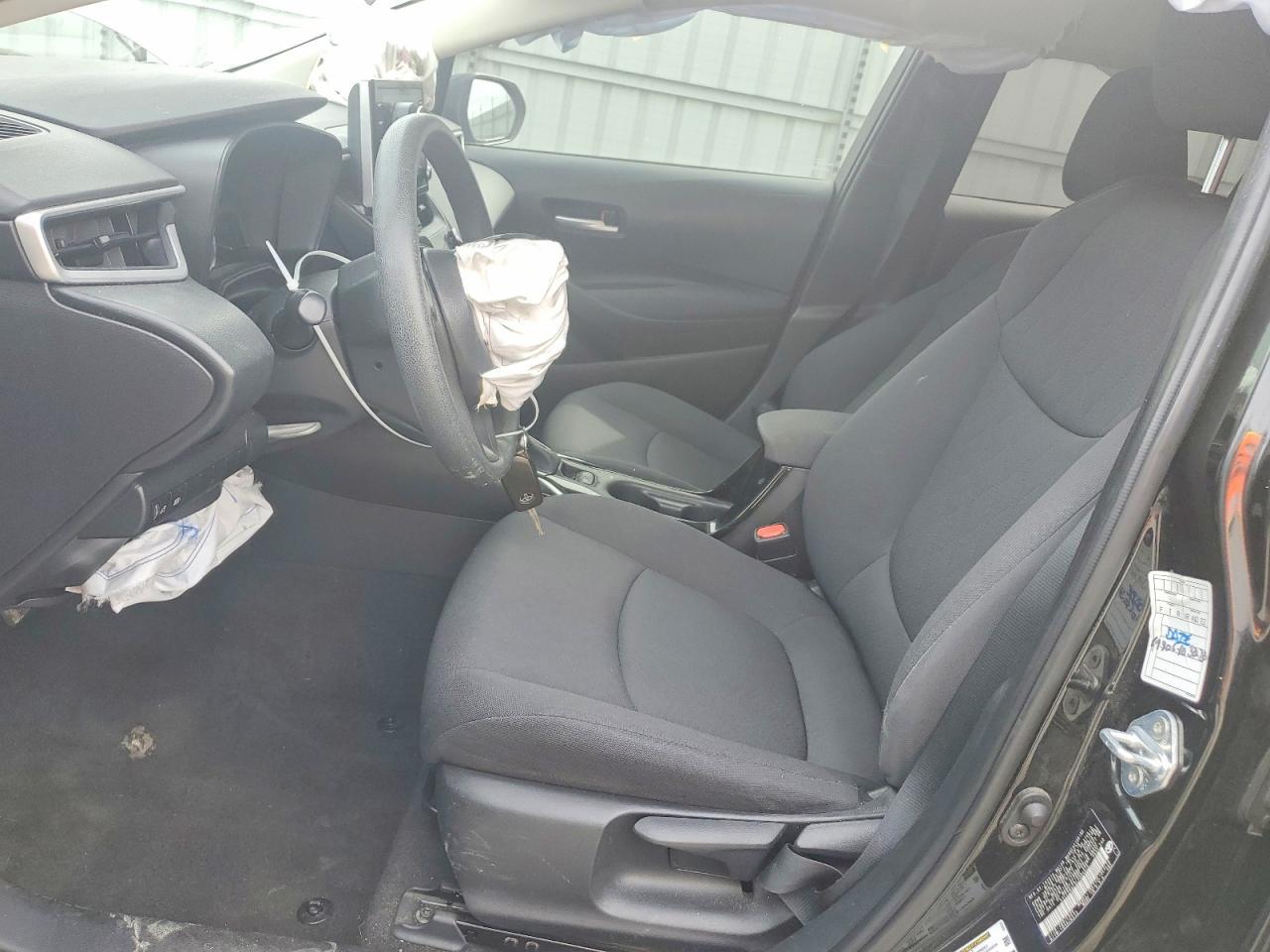 2020 Toyota Corolla Le - Image 7