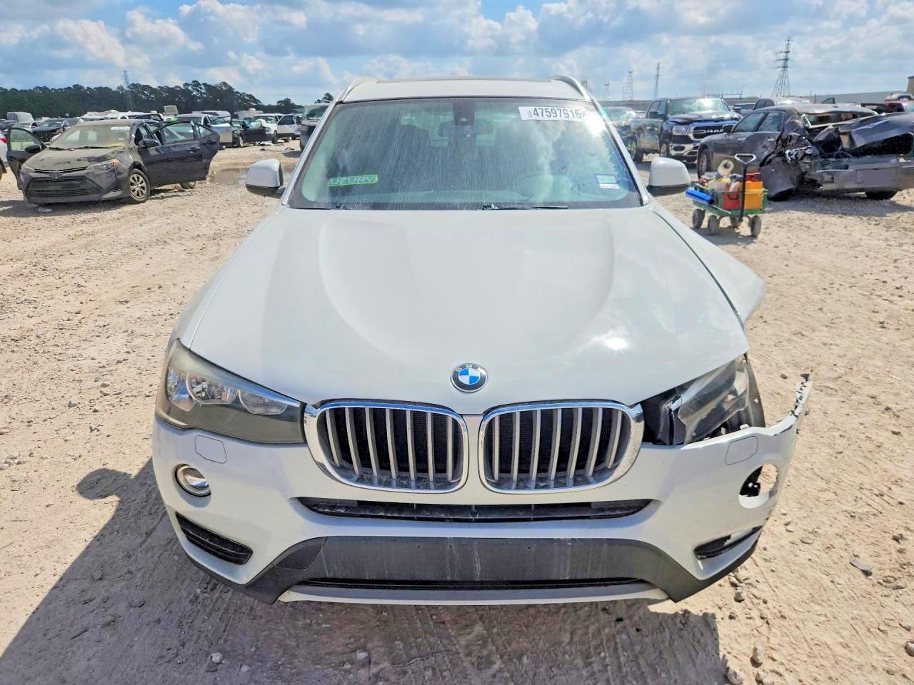 2017 BMW X3 xDrive28I - Фото 5