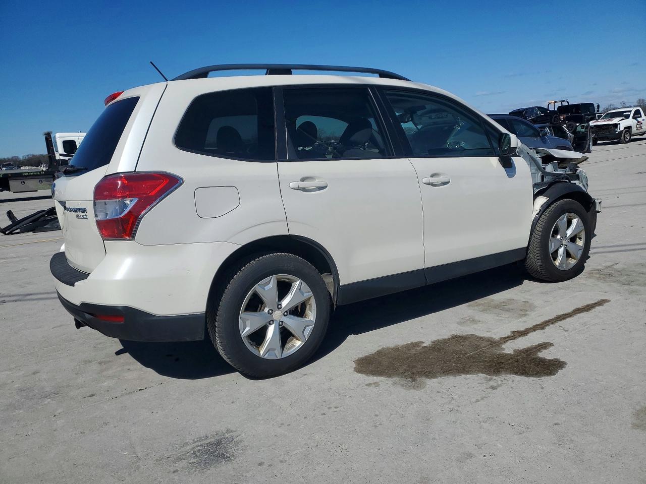 2015 Subaru Forester 2.5I Premium - Image 3