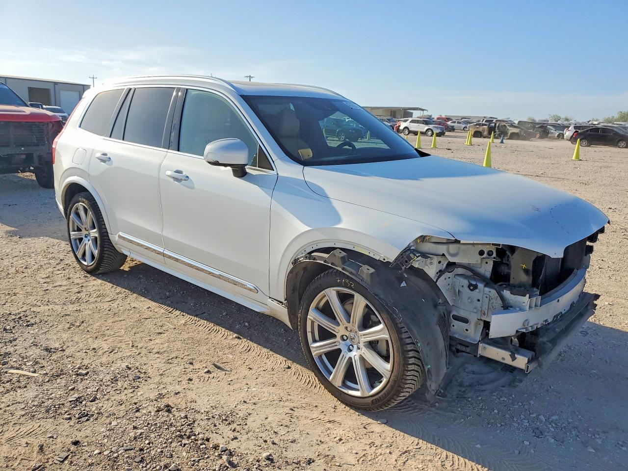 2017 Volvo Xc90 T6 - Image 4