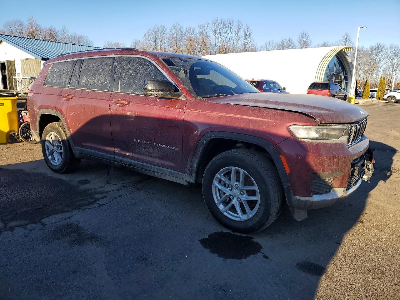 2023 Jeep Grand Cherokee L Laredo - Image 4