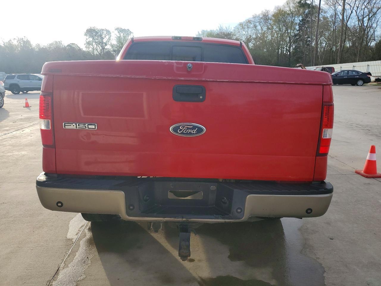 2004 Ford F150 Supercrew - Image 6