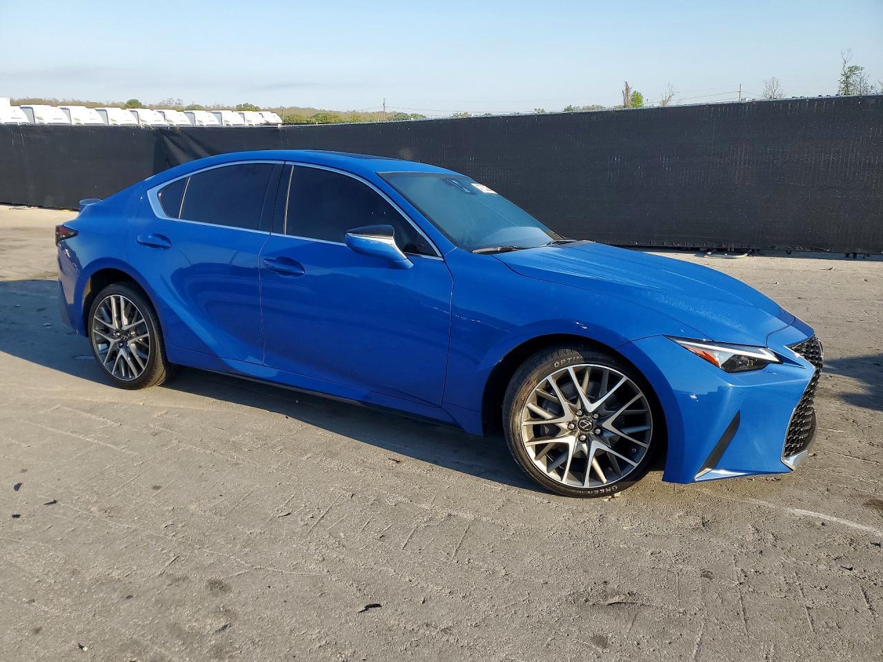 2021 Lexus Is 300 Base - Image 4