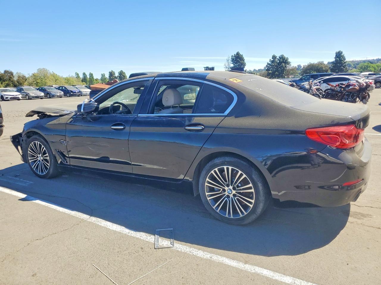 2018 BMW 530 I - Фото 2