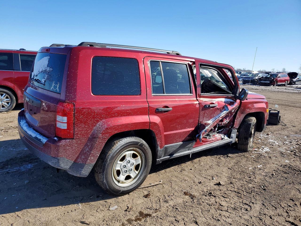2016 Jeep Patriot Sport - Фото 3