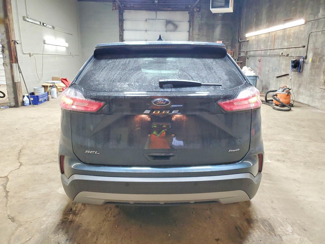 2024 Ford Edge Sel - Image 6
