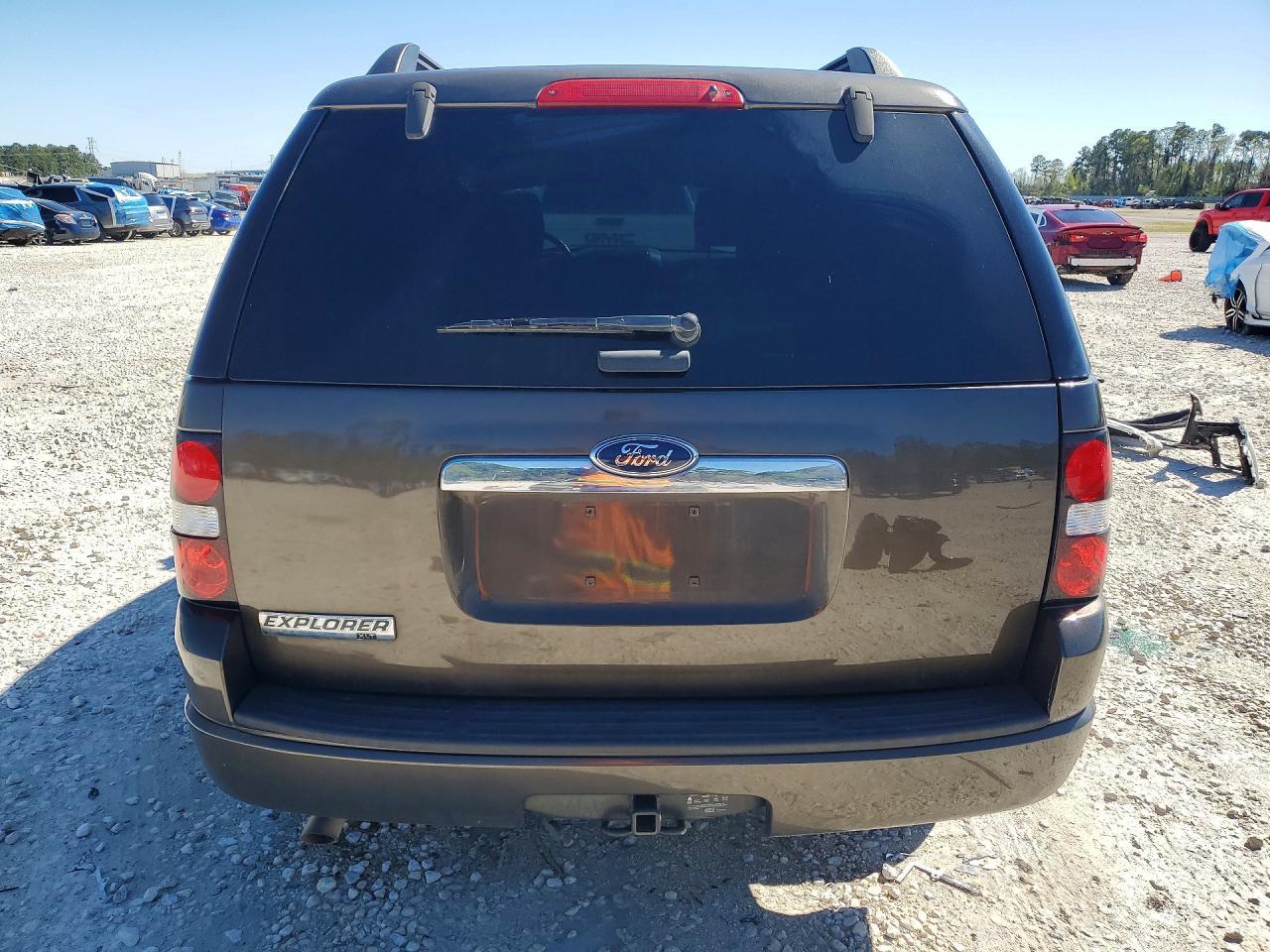 2008 Ford Explorer Xlt - Image 6