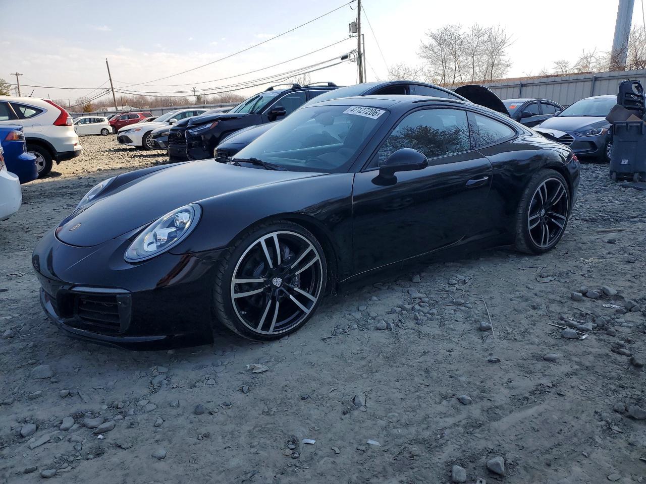 2019 Porsche 911 Carrera