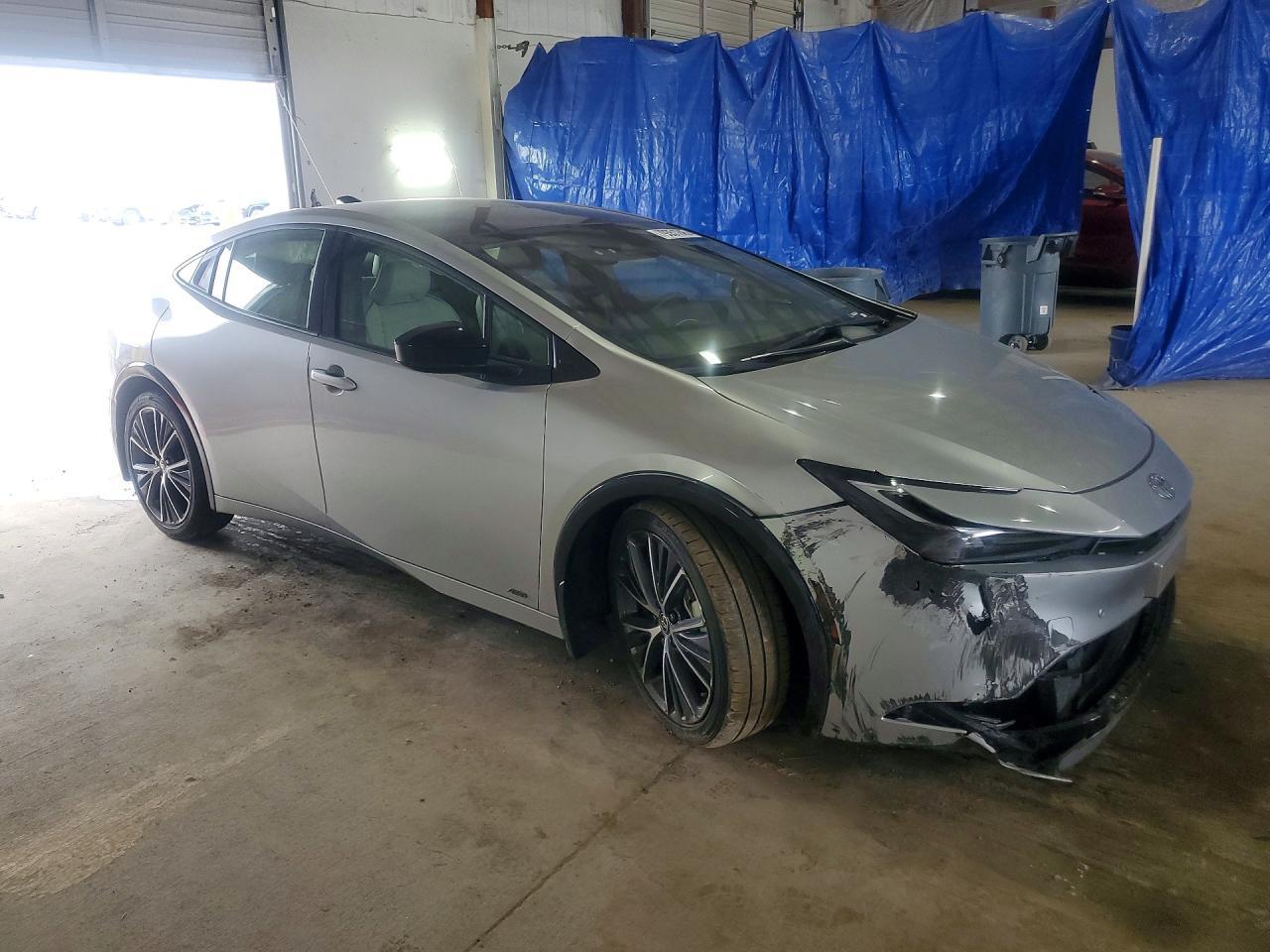 2024 Toyota Prius - Фото 4