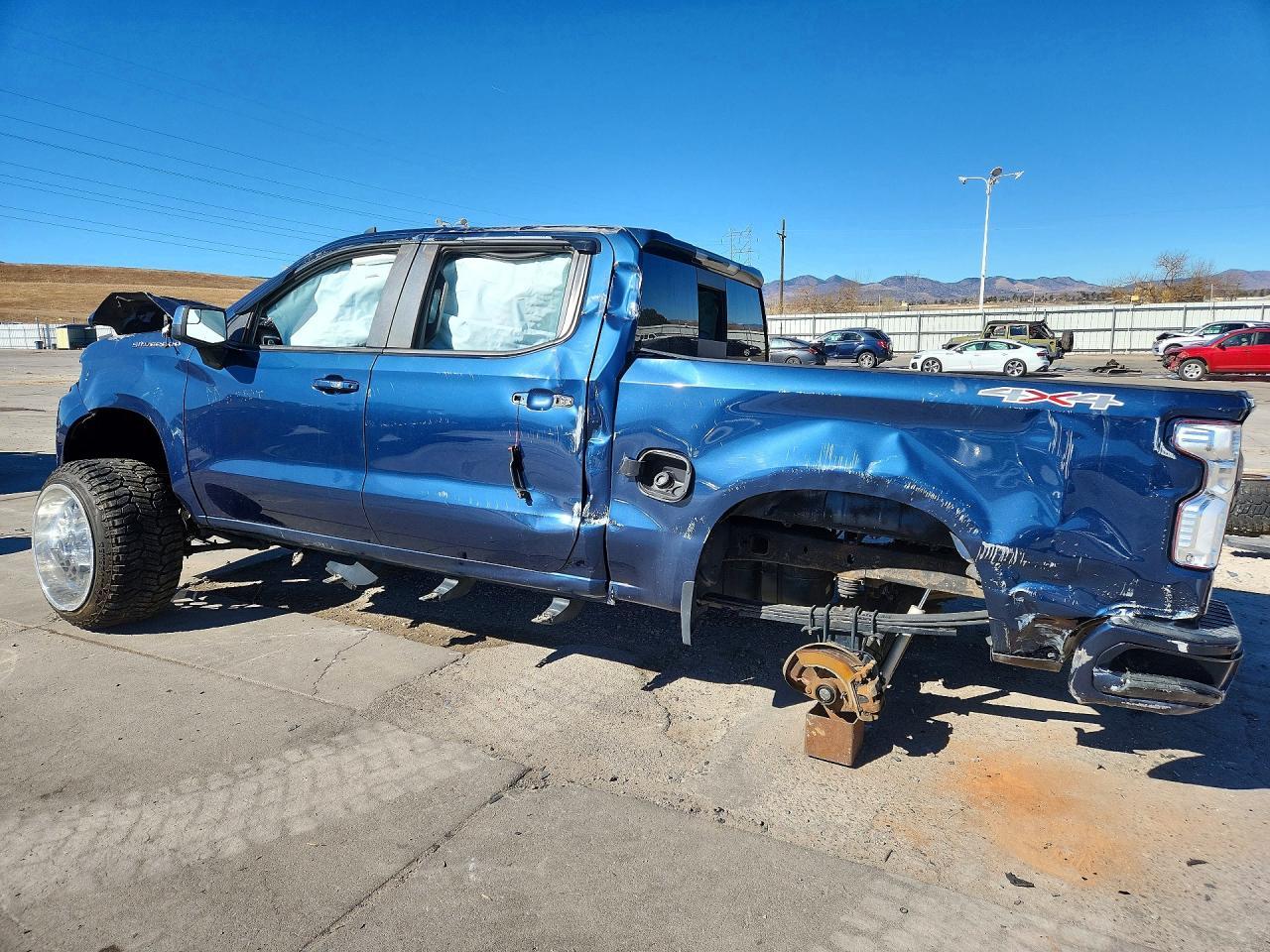 2019 Chevrolet Silverado K1500 Lt - Image 2