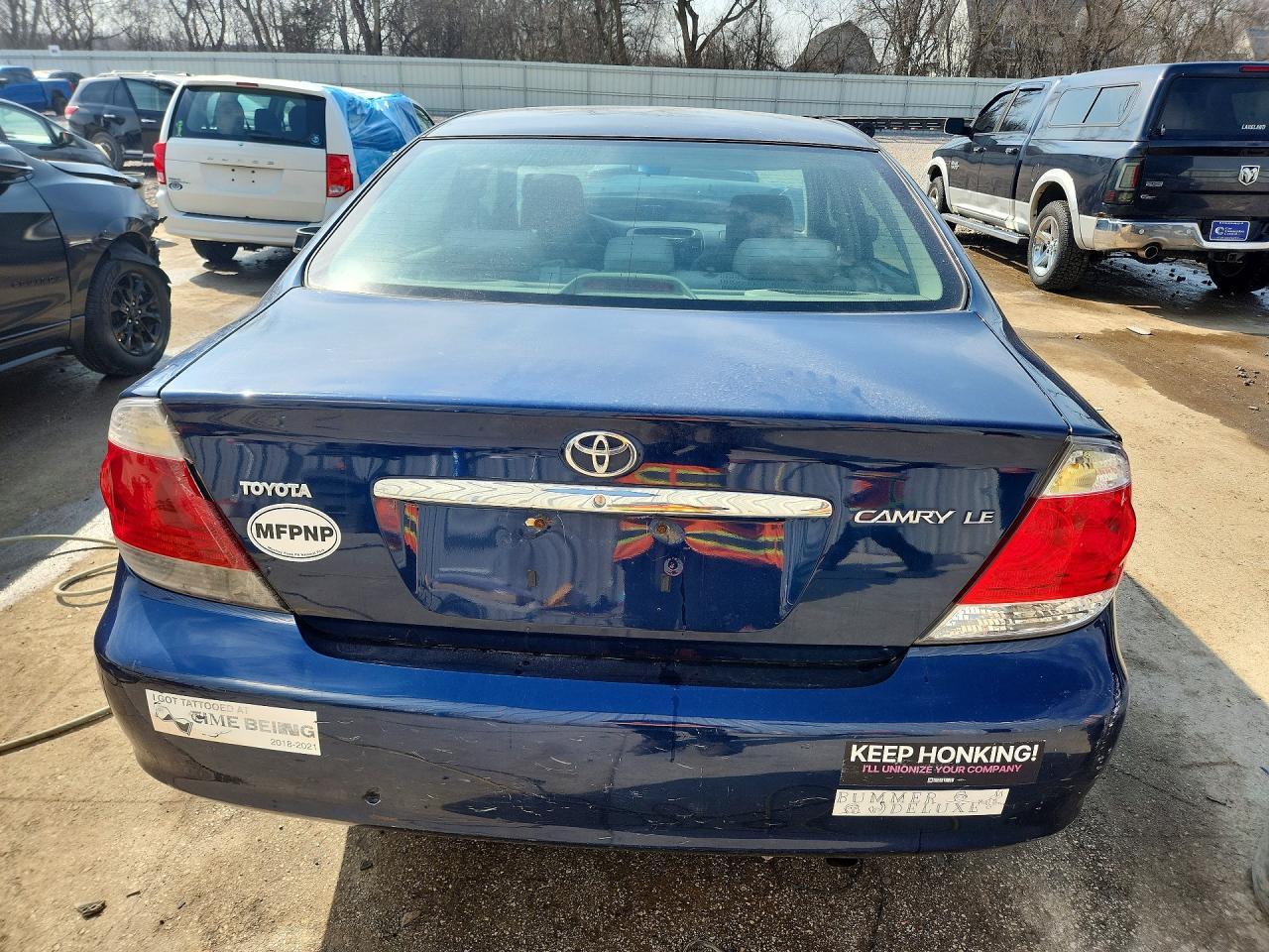 2005 Toyota Camry Le - Фото 6