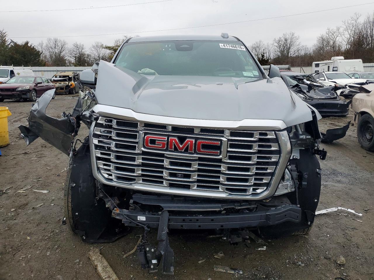 2025 GMC Yukon Denali 4Wd 6.2L V8 - Фото 5