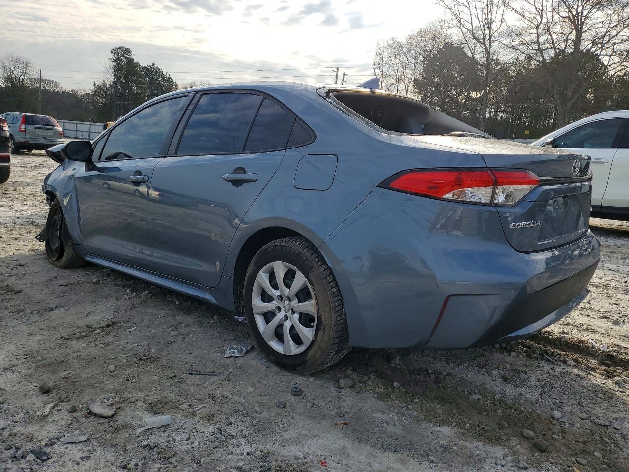 2021 Toyota Corolla Le - Фото 2
