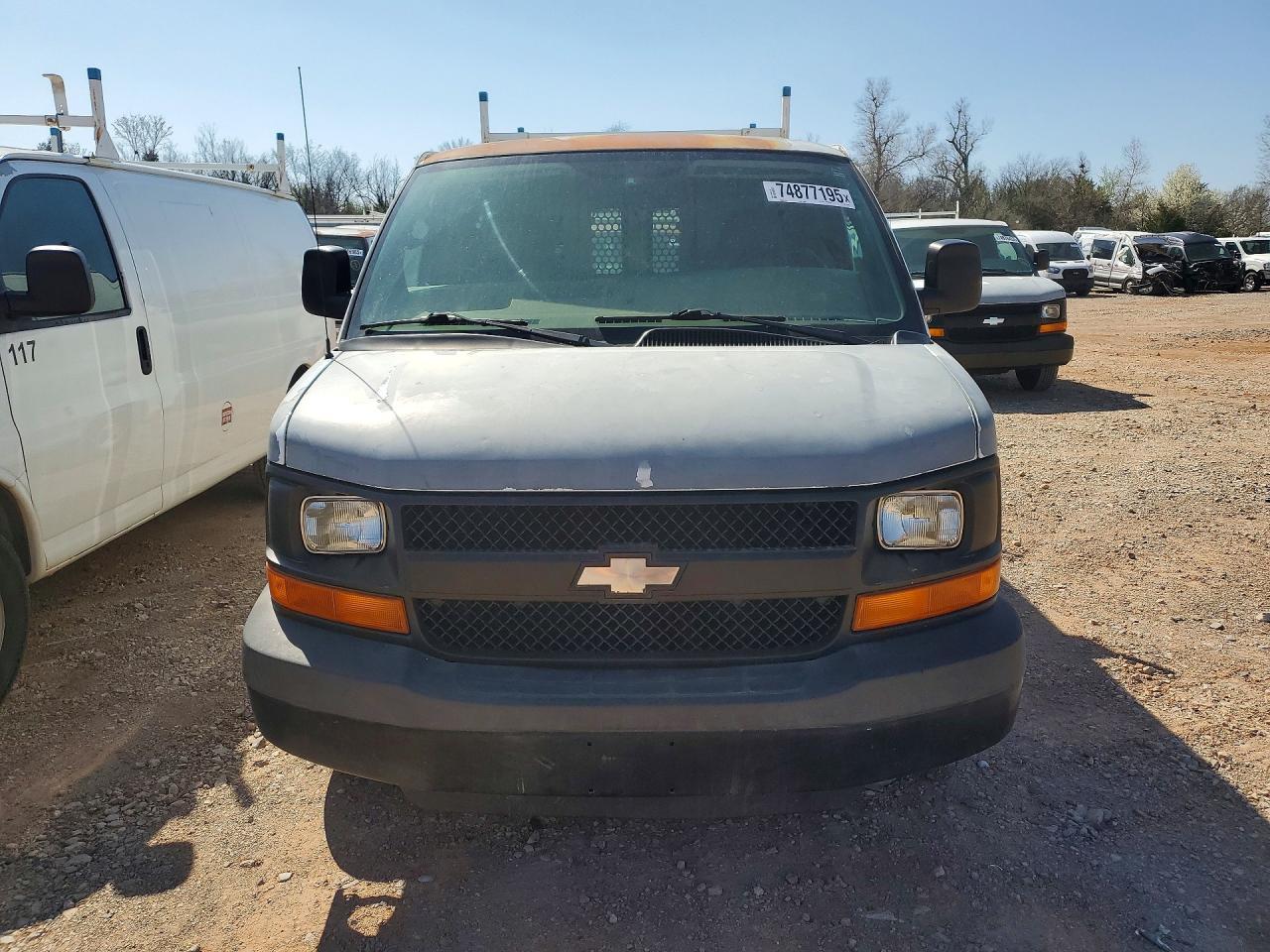2009 Chevrolet Express G2500 - Фото 5