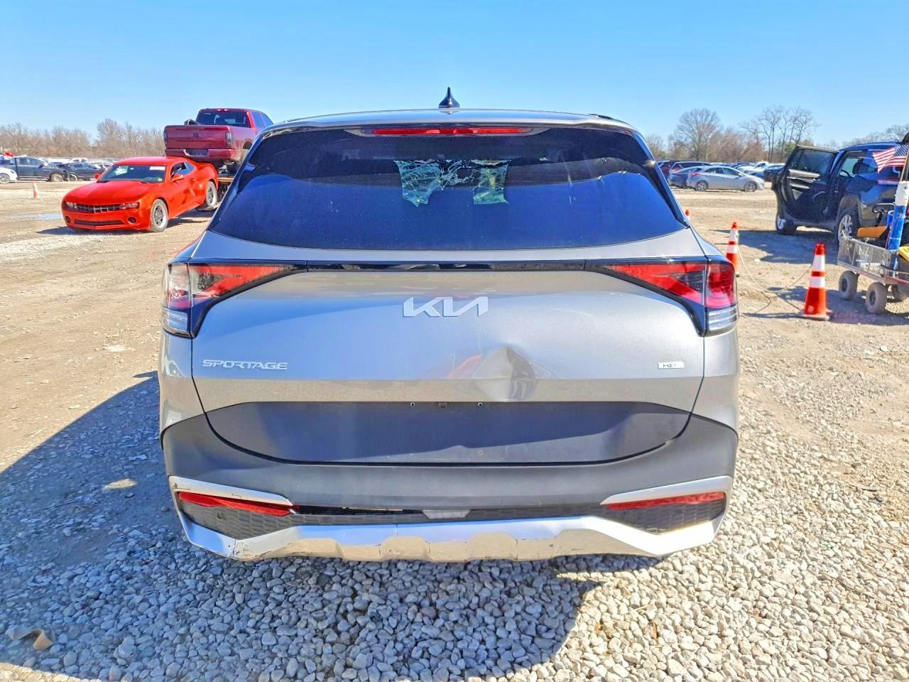 2025 Kia Sportage Lx - Image 6