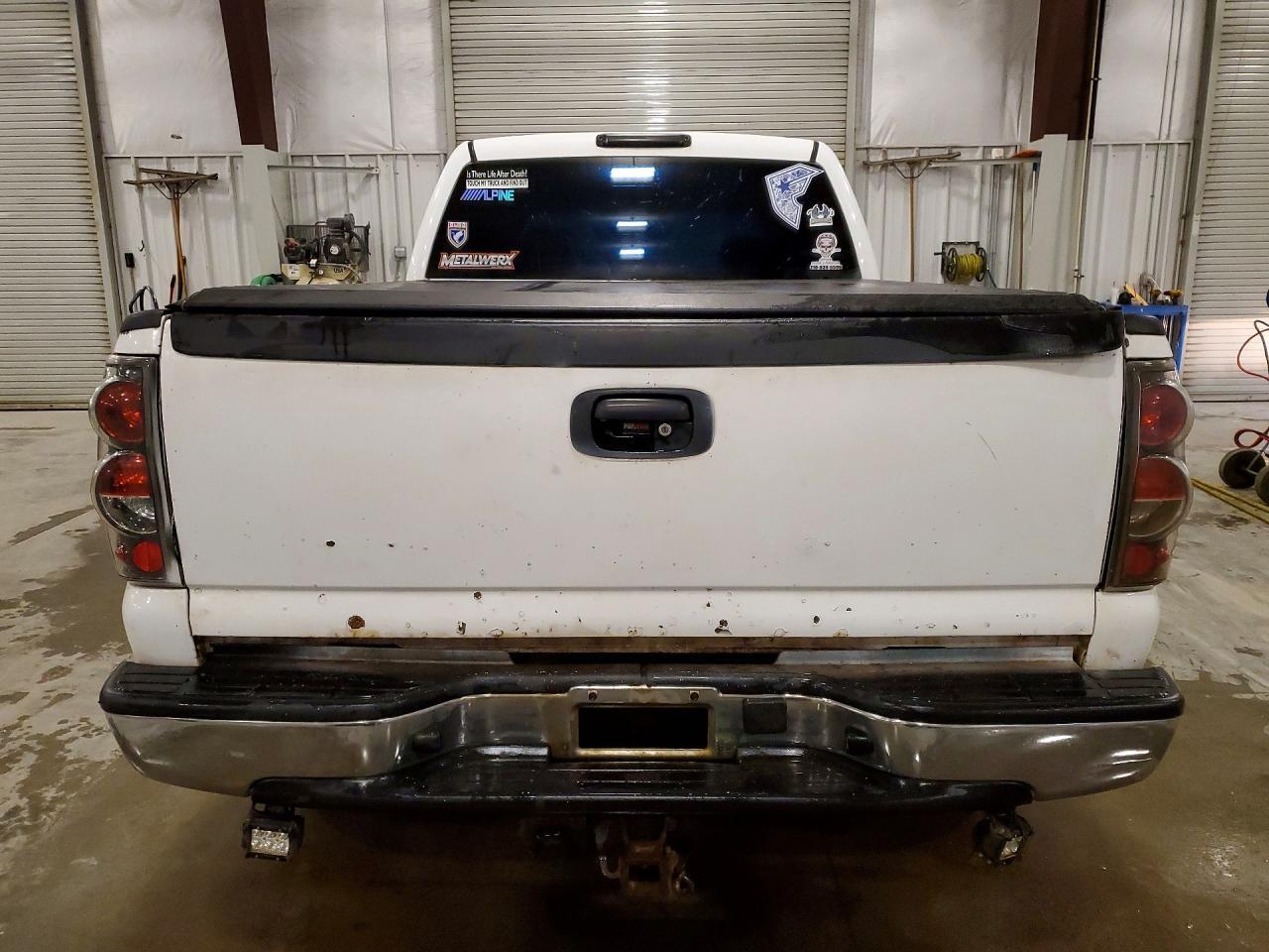 2005 Chevrolet Silverado K2500 Heavy Duty - Фото 6