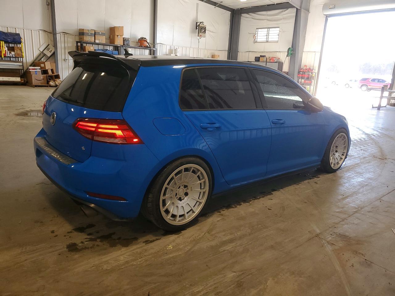 2019 Volkswagen Gti S - Image 3