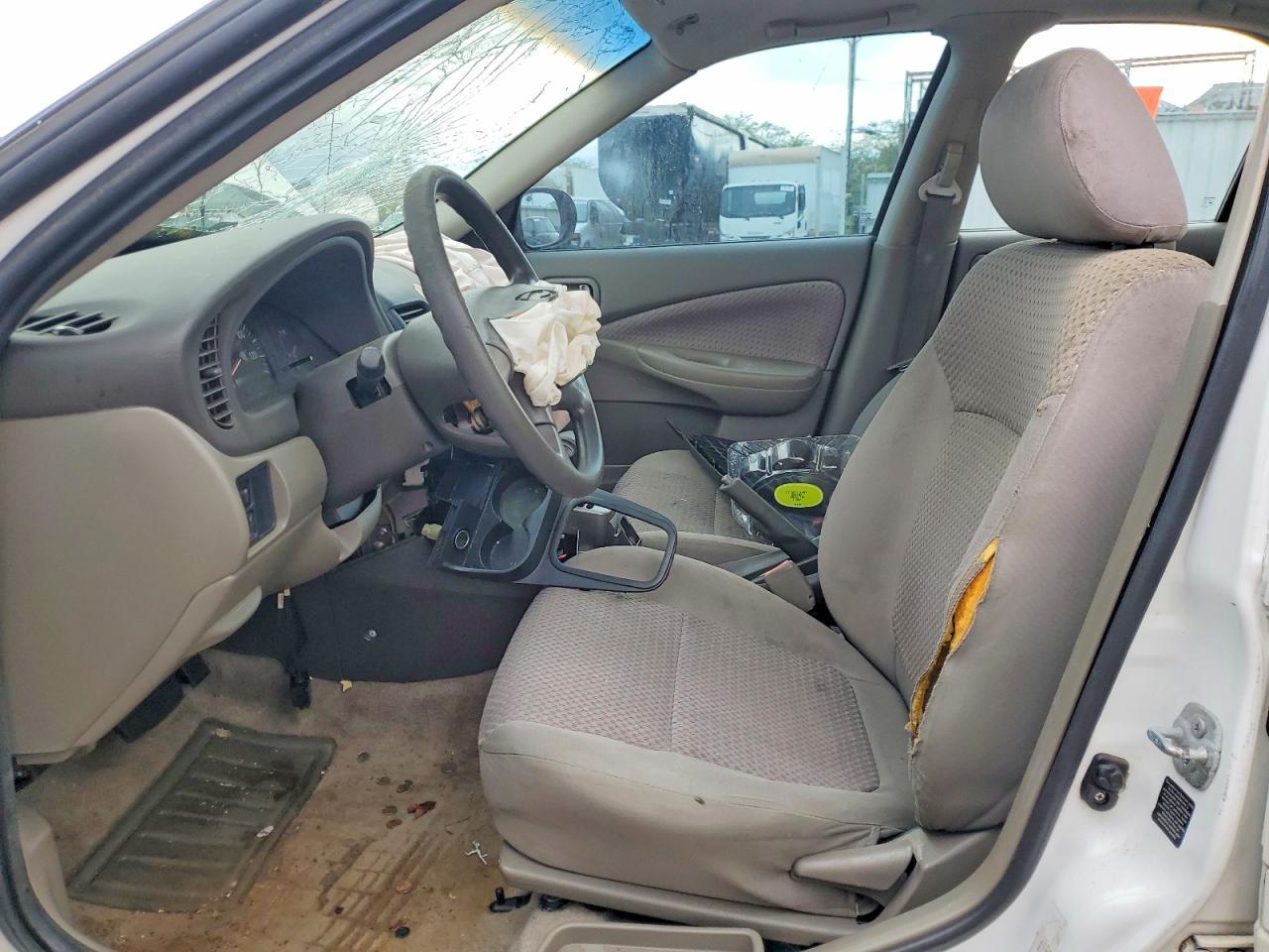 2004 Nissan Sentra 1.8 - Фото 7