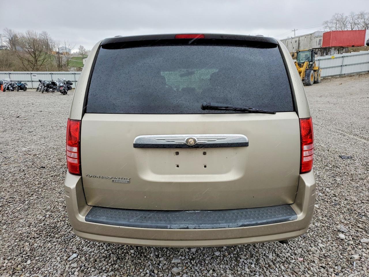 2008 Chrysler Town & Country Touring - Фото 6
