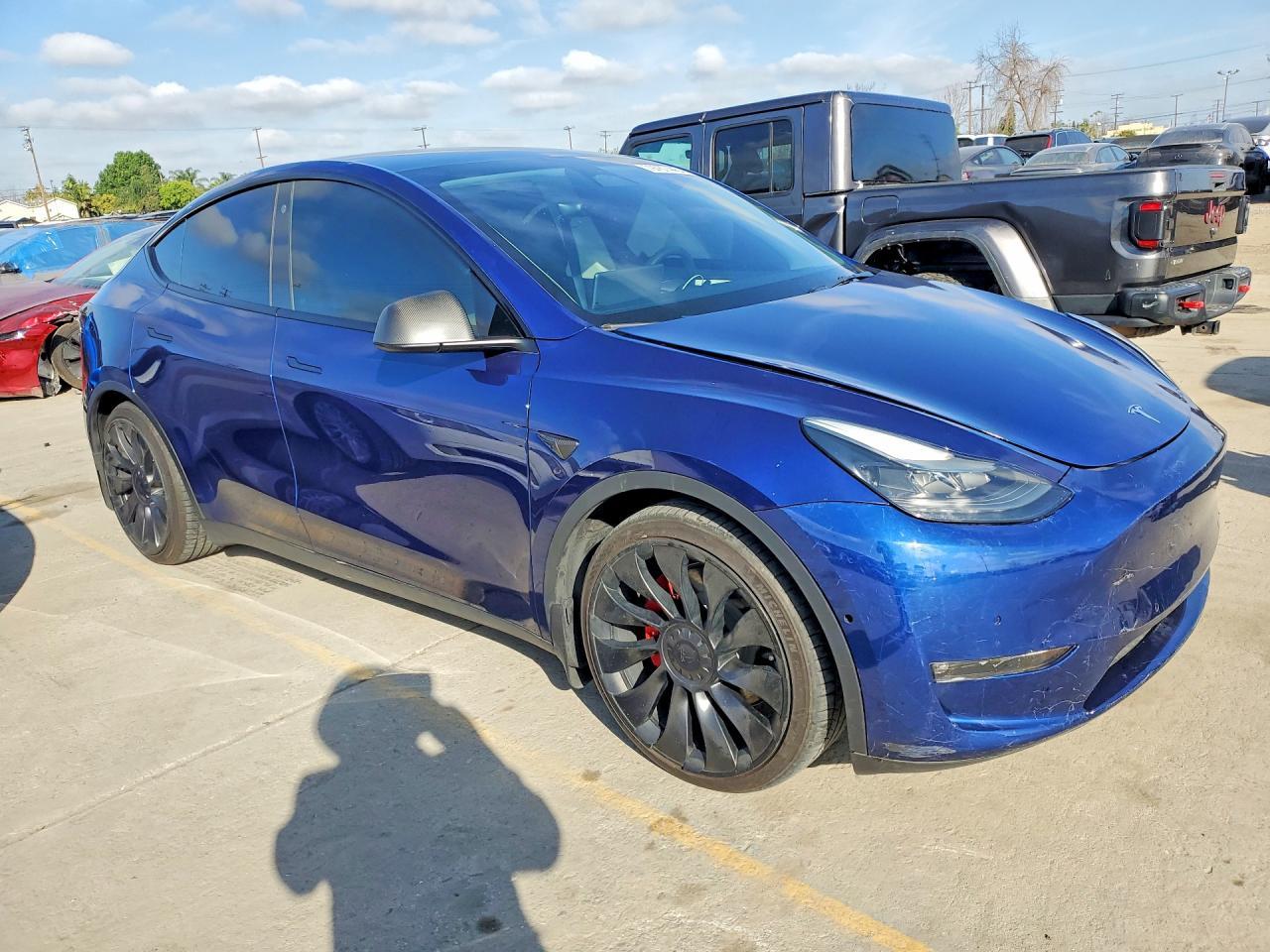 2022 Tesla Model Y - Image 4