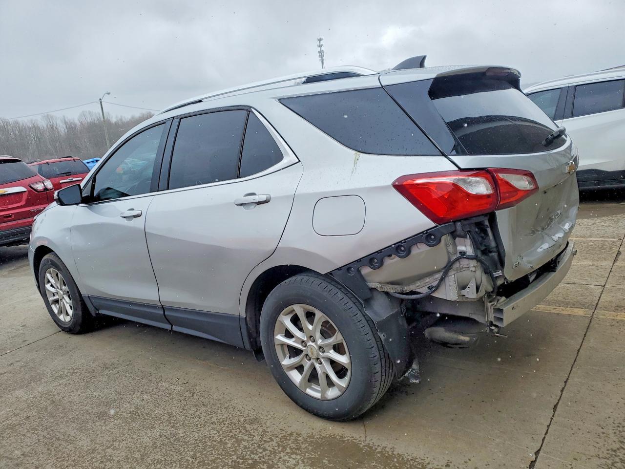 2018 Chevrolet Equinox Lt - Фото 2