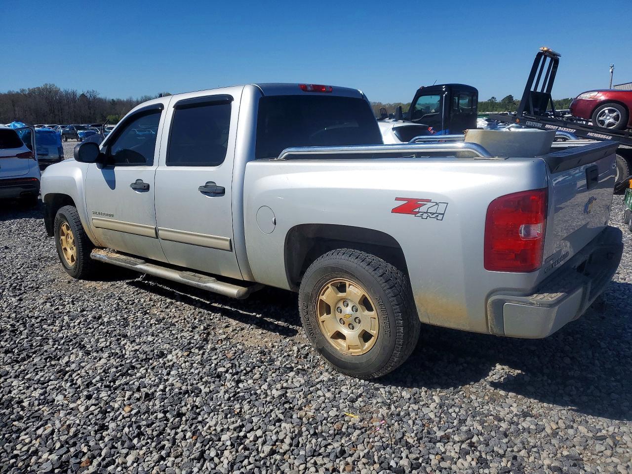 2010 Chevrolet Silverado K1500 Lt - Фото 2