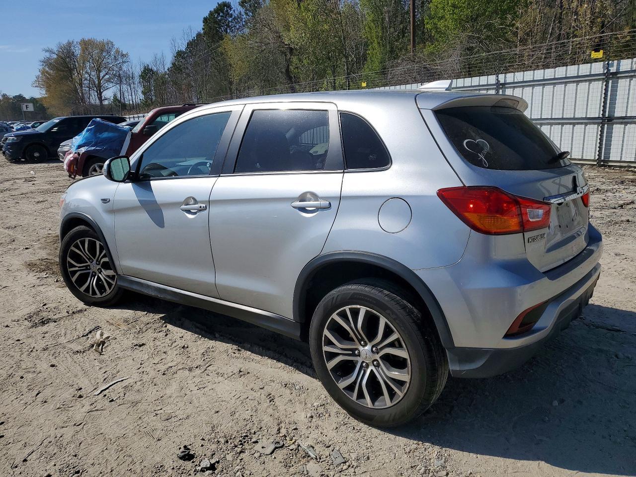 2019 Mitsubishi Outlander Sport Se - Image 2
