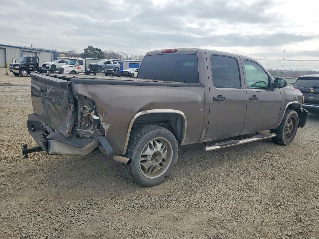 2007 Chevrolet Silverado C1500 Crew Cab - Фото 3
