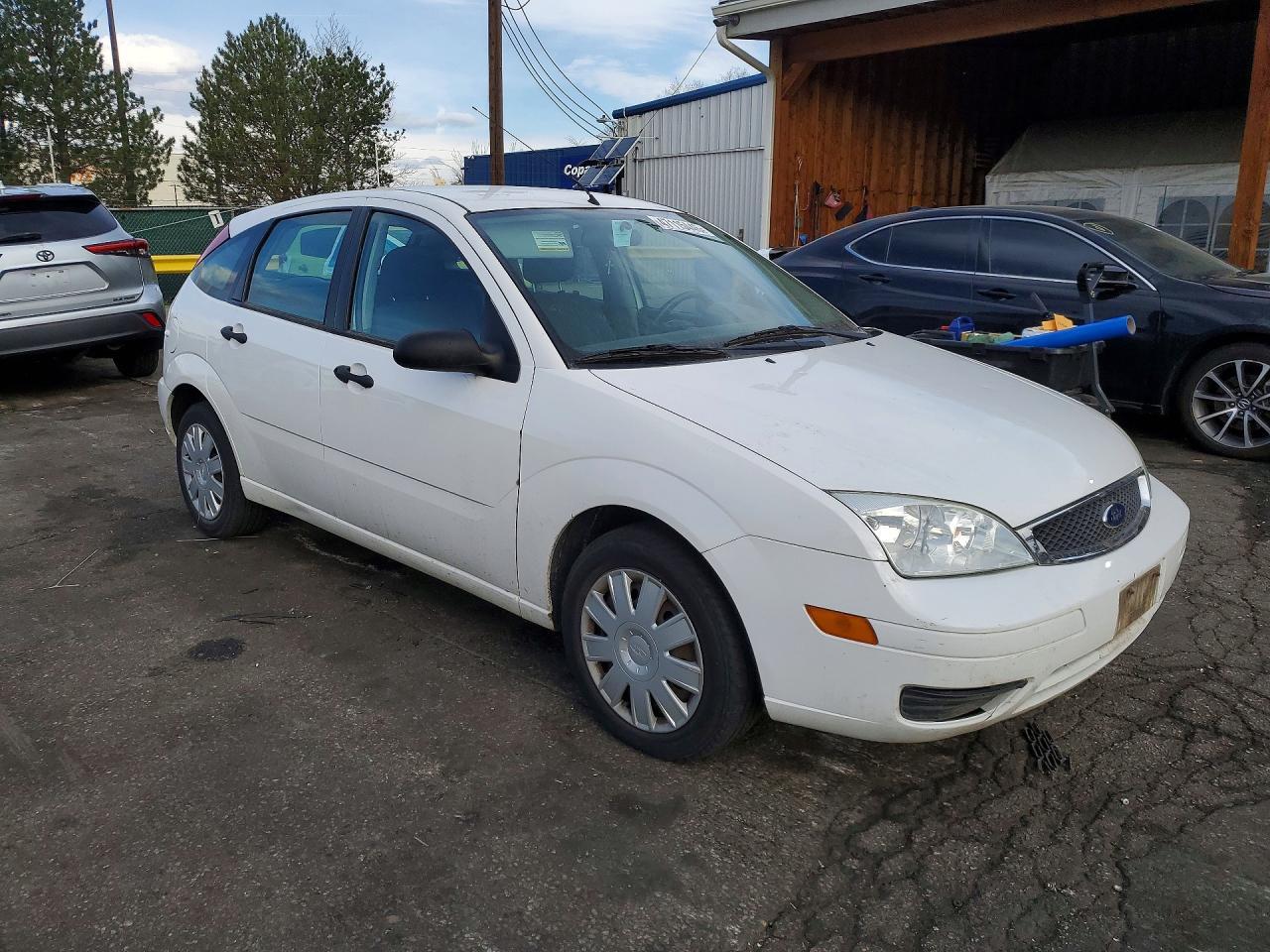 2005 Ford Focus Zx5 - Фото 4